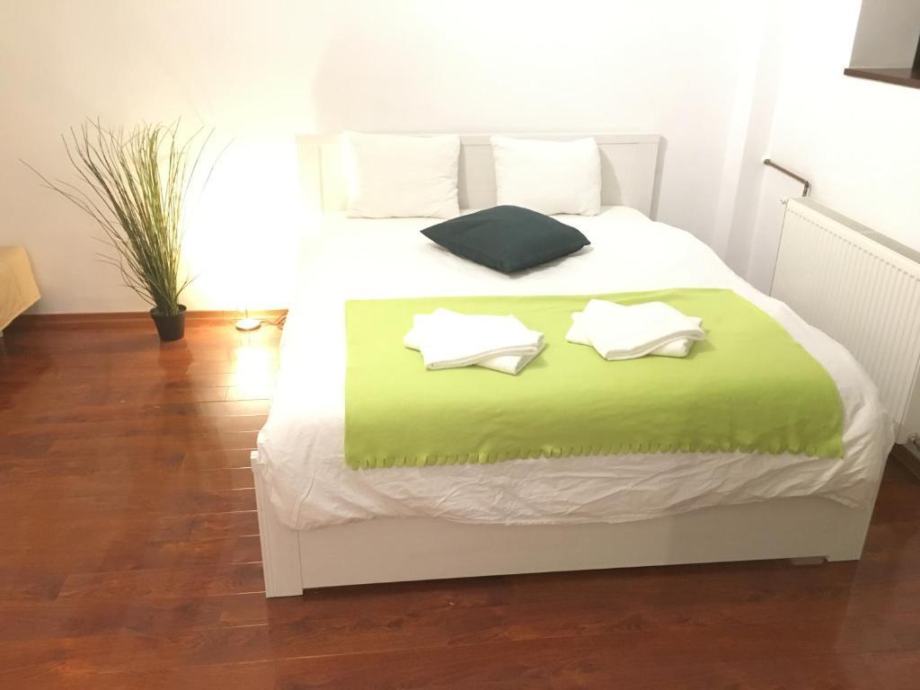 New Green Apartment Studio 1 Бухарест Экстерьер фото